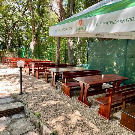 Хотел парк 4*