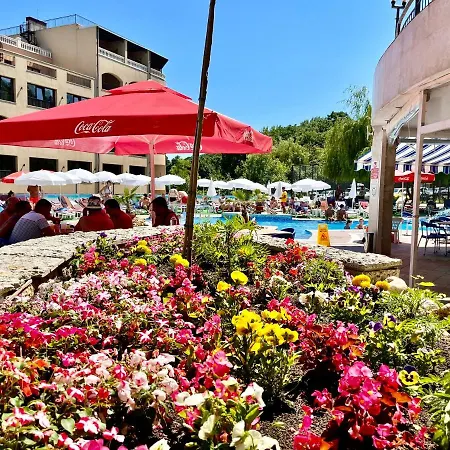 Хотел парк 4*