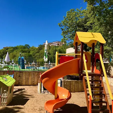 парк Хотел 4*